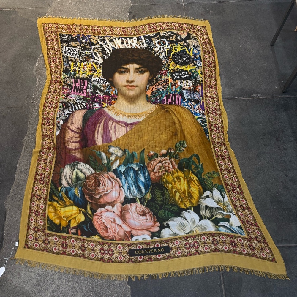 Coreterno Scarf